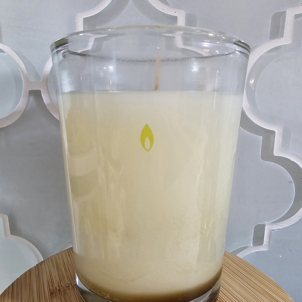 Arbonne Classic Ginger Citrus Candle - Picture 2 of 6
